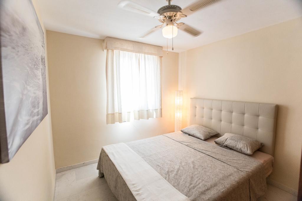 Deluxe Sea View Apartments Torremolinos Zewnętrze zdjęcie
